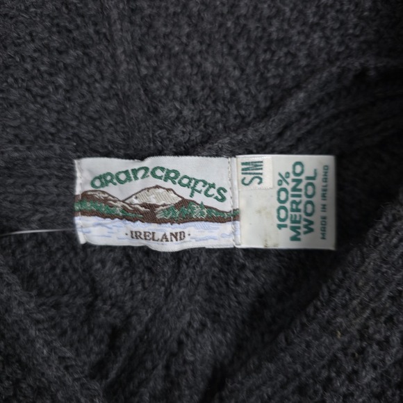 Aran Crafts Cape Womens Small Medium Charcoal Merino Wool Cable Knit Pullover - Picture 7 of 7